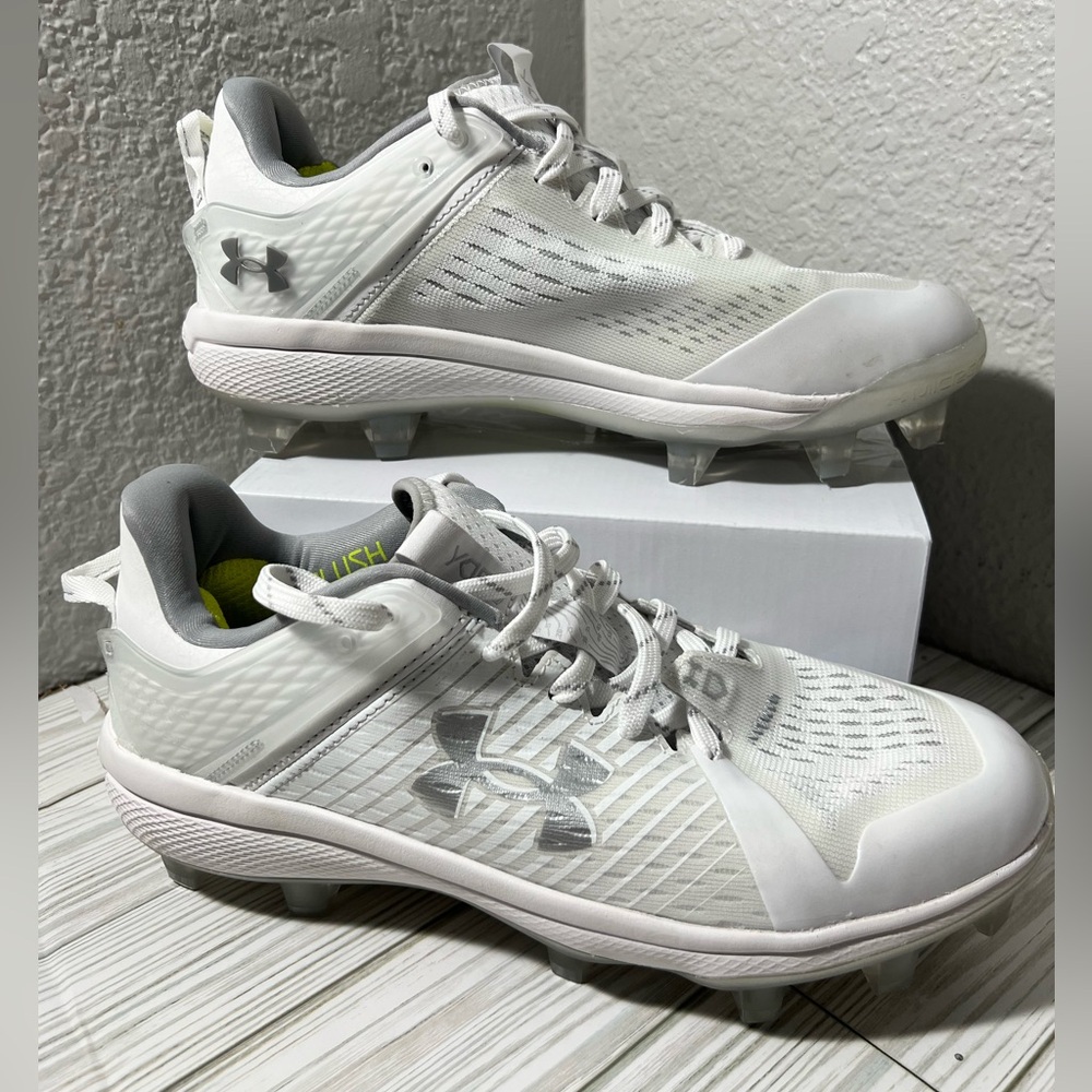 Under Armour Yard Low MT TPU men’s‎ Baseball Cleats shoes white #3025591 size 8